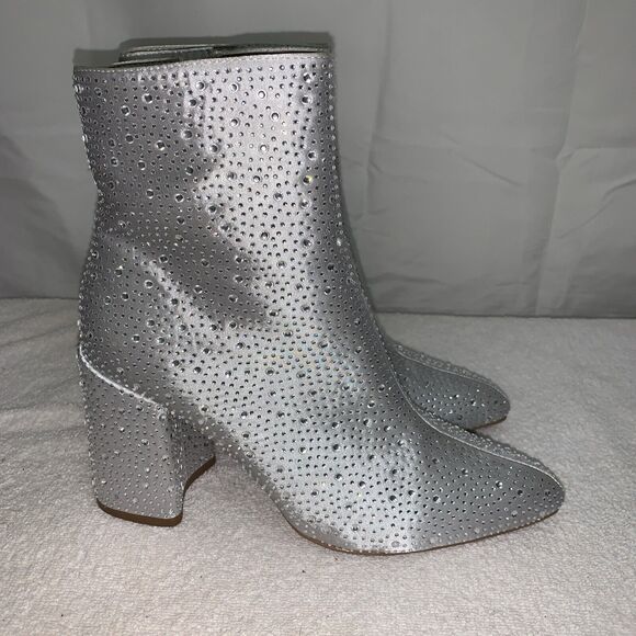Qupid Rhinestone Boots Booties Womens 7 Buckle NWT Sparkly Concert - Picture 3 of 7